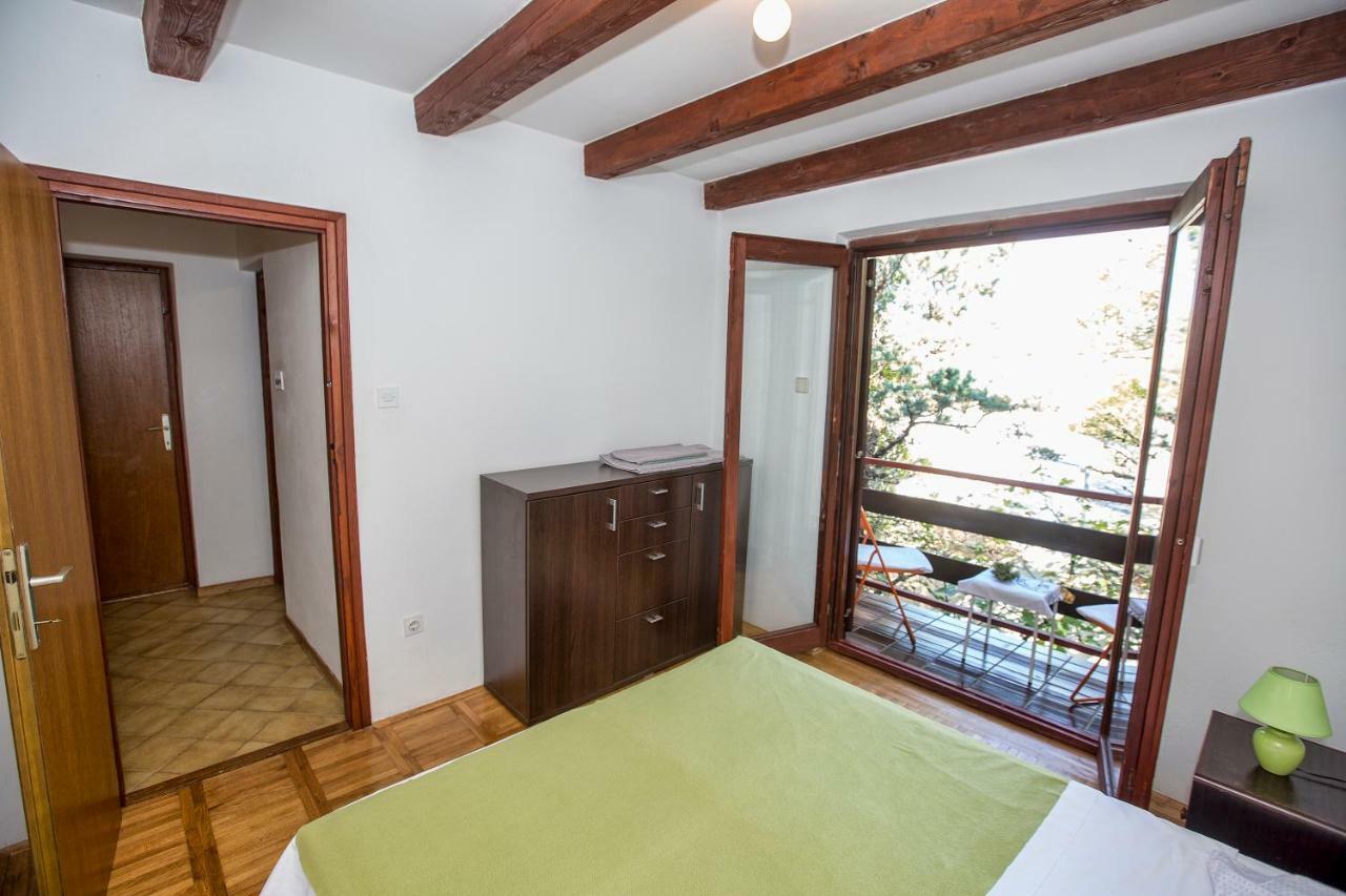 Appartamento Penthouse Karlobag Esterno foto