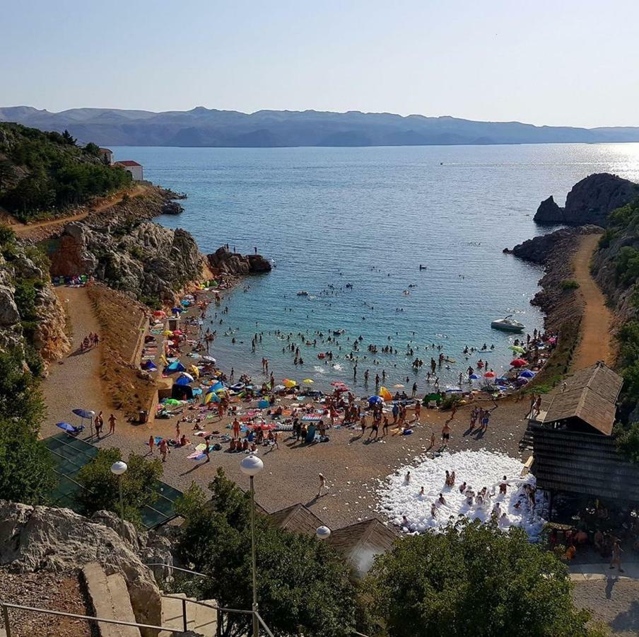 Appartamento Penthouse Karlobag Esterno foto