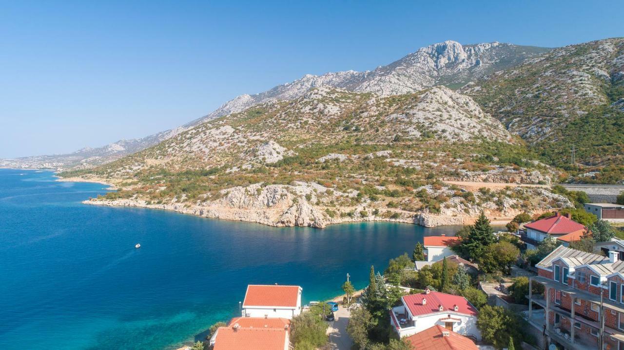 Appartamento Penthouse Karlobag Esterno foto